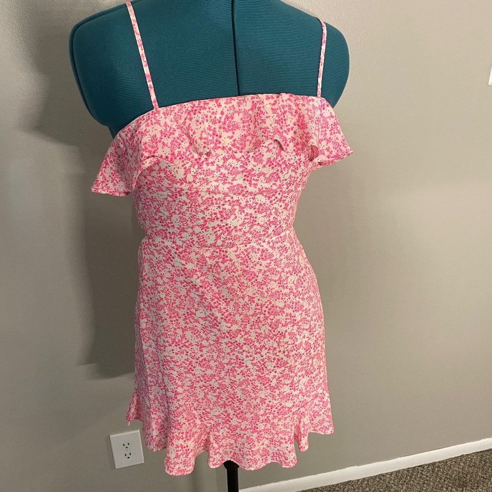 Pink dress